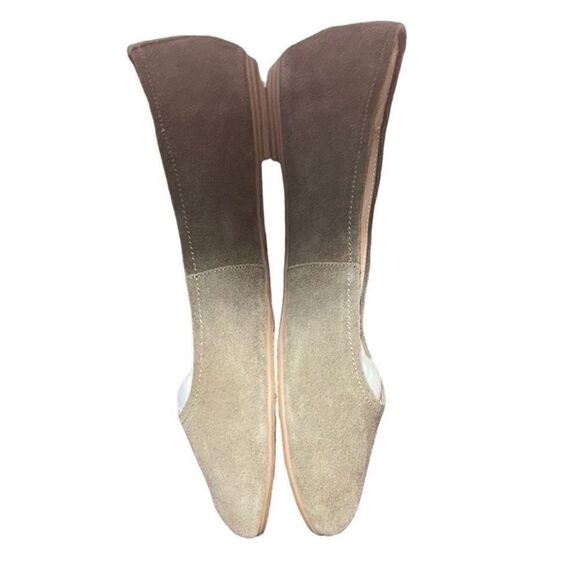 Violet & Red Ballet Flat Green Suede Leather
Shoes(Size 8.5M) - Picture 5 of 9